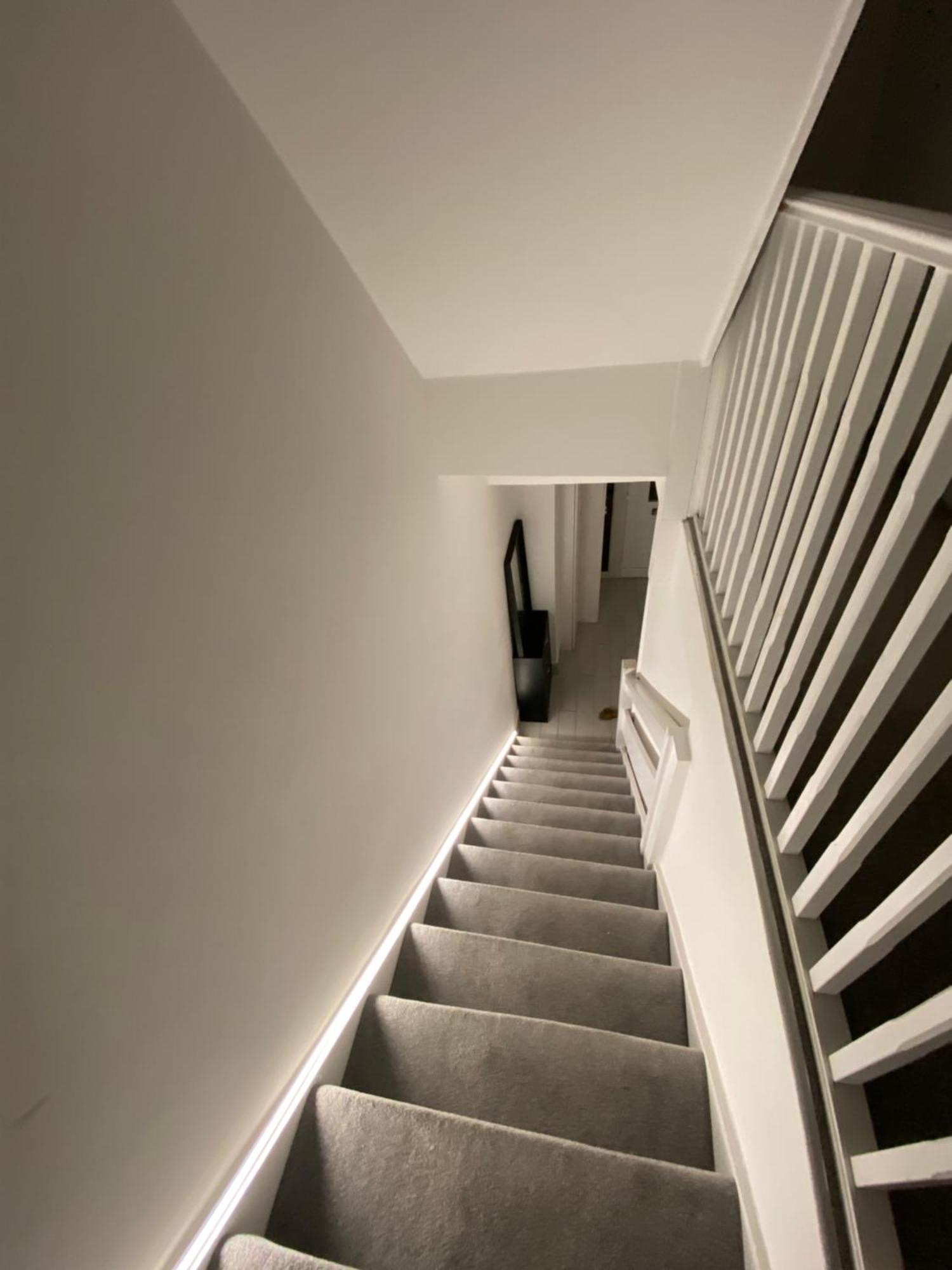 The Bay Apartment Эджвар Экстерьер фото